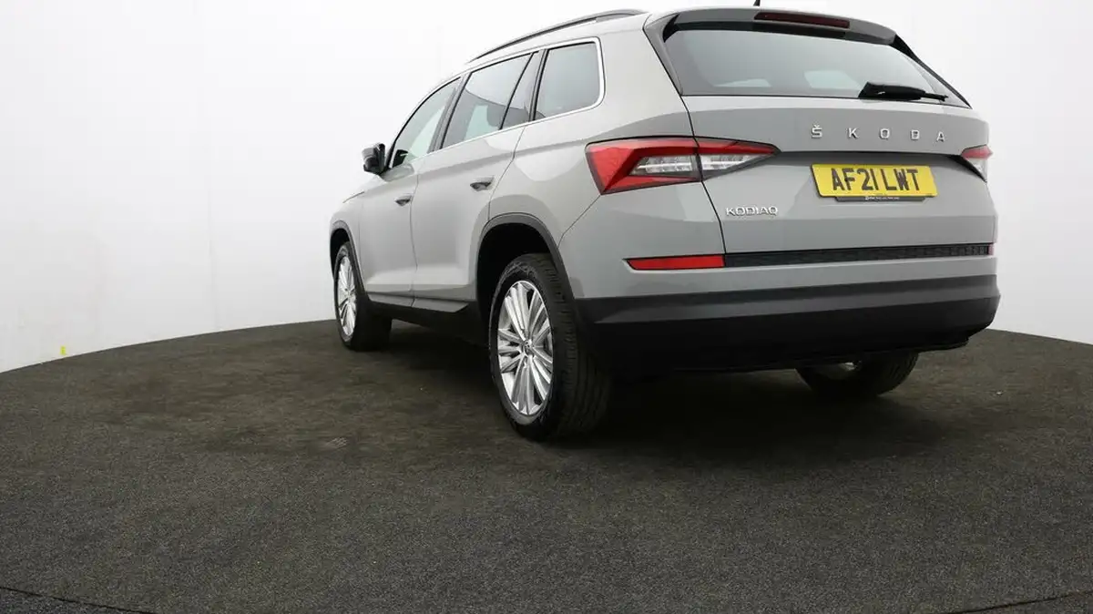 2021-skoda-kodiaq-15-tsi-se-l-dsg-big-70