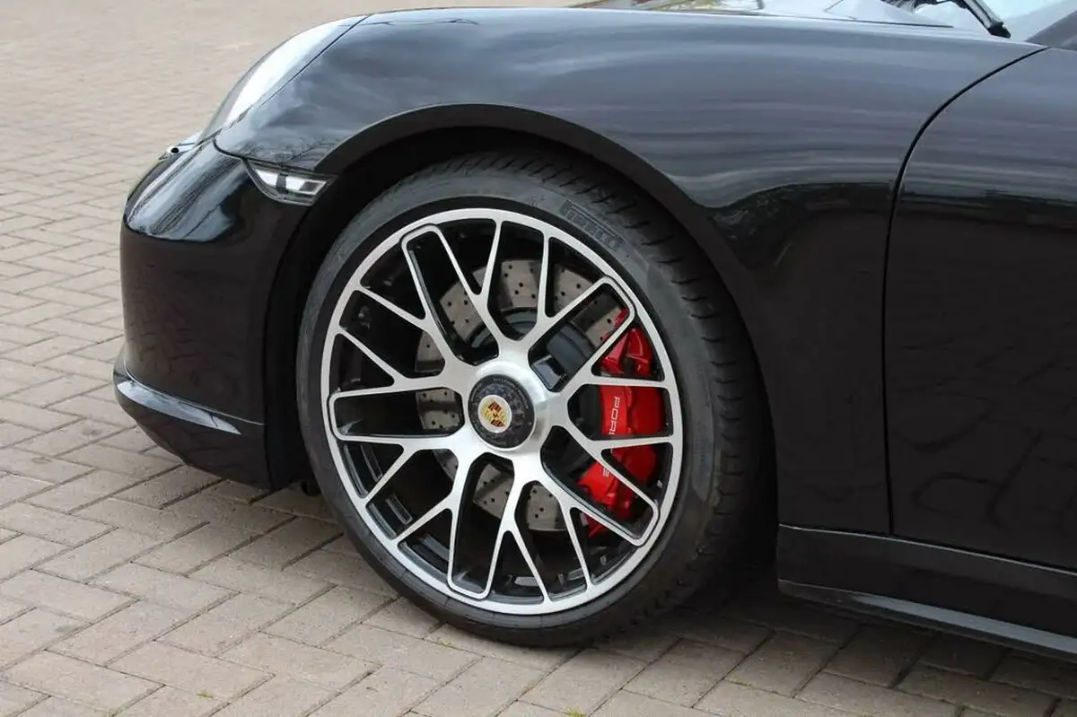 2014-porsche-911-38-turbo-coupe-big-26