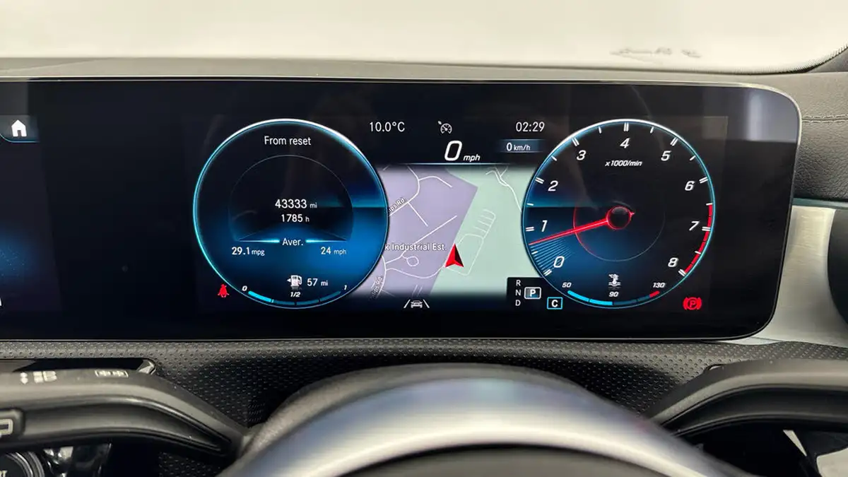 2022-mercedes-benz-cla-20-cla-35-amg-premium-shooting-brake-5d-big-23