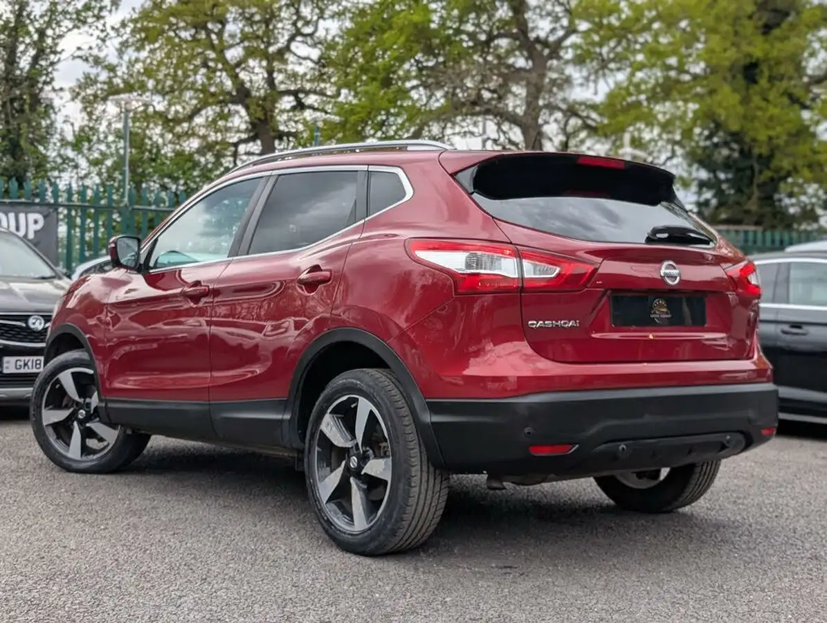 2016-nissan-qashqai-12-n-tec-big-8