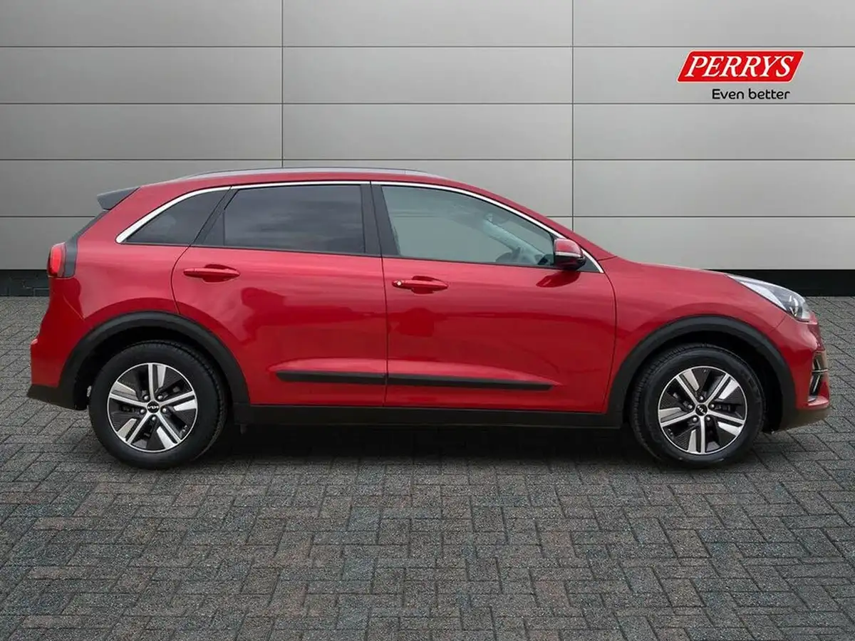 2022-kia-niro-16-gdi-2-139bhp-156kwh-big-2
