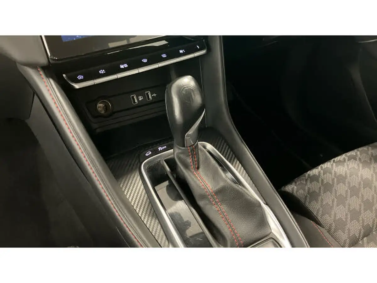 2022-mg-zs-suv-10t-gdi-excite-big-12