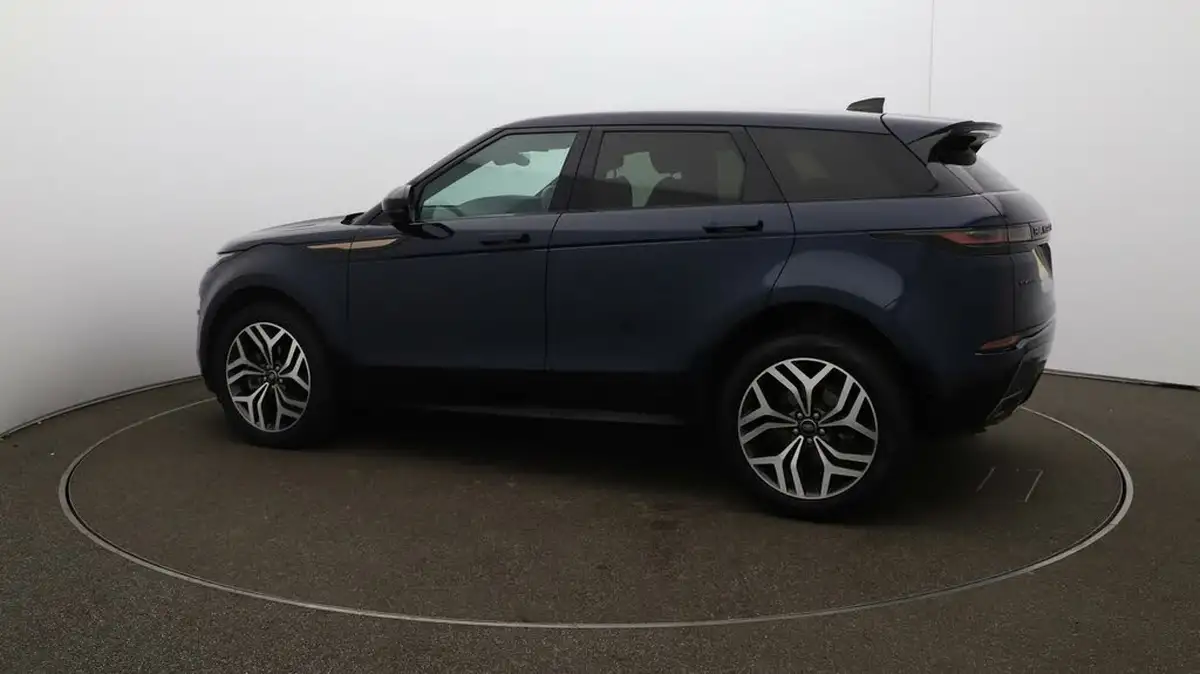 2022-land-rover-range-rover-evoque-20-d200-r-dynamic-hse-big-40