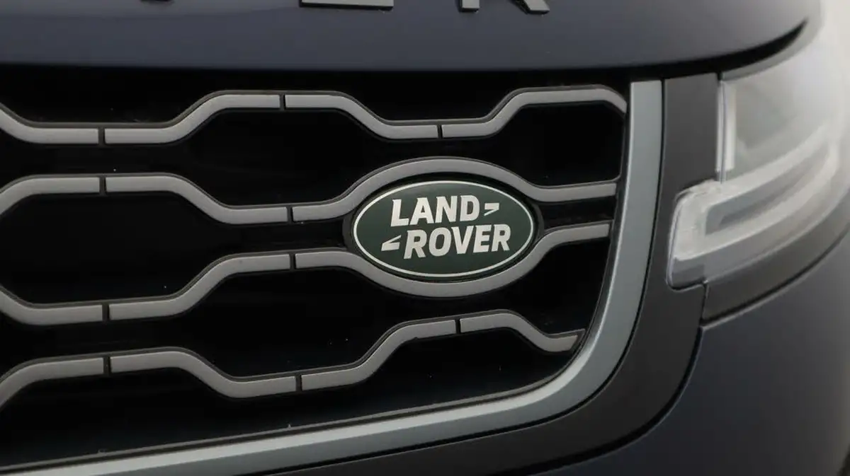 2022-land-rover-range-rover-evoque-20-d200-r-dynamic-hse-big-22