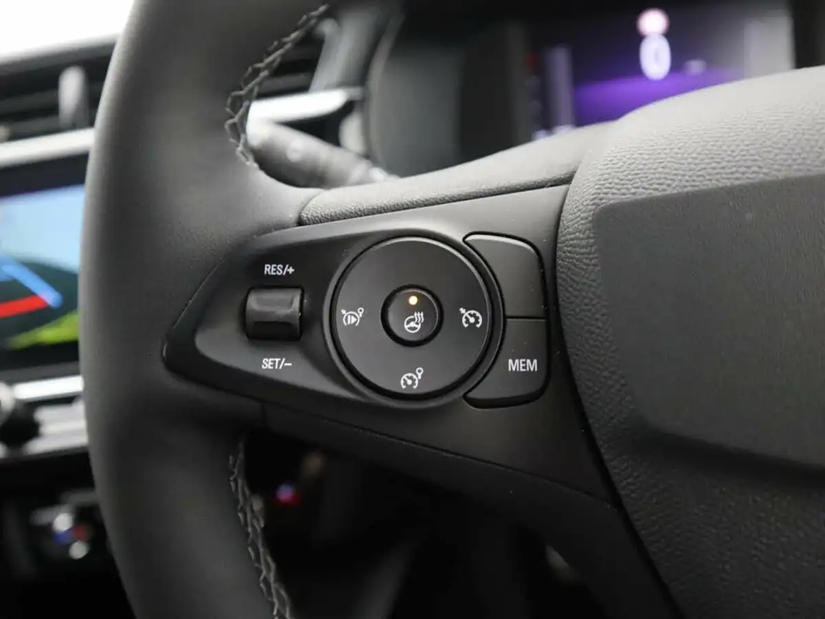 2024-vauxhall-corsa-12-turbo-ultimate-100ps-big-22
