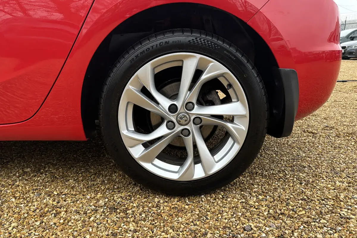 2019-vauxhall-astra-12-turbo-sri-145ps-big-30