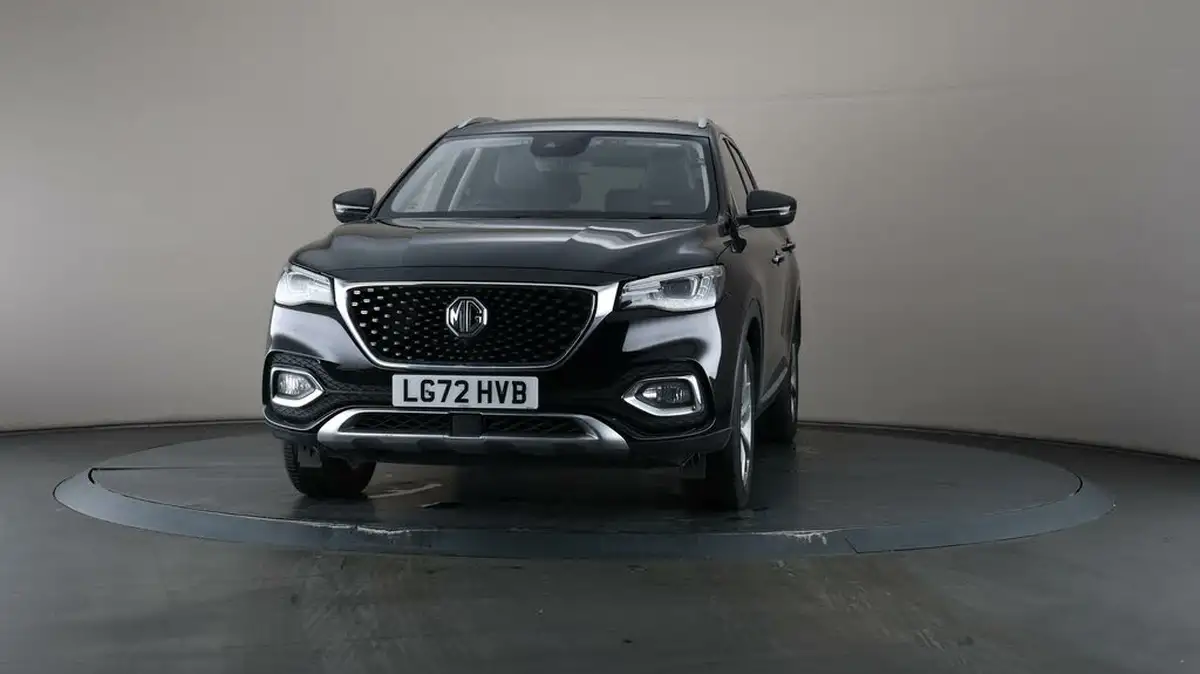 2022-mg-hs-15t-gdi-exclusive-162ps-big-39
