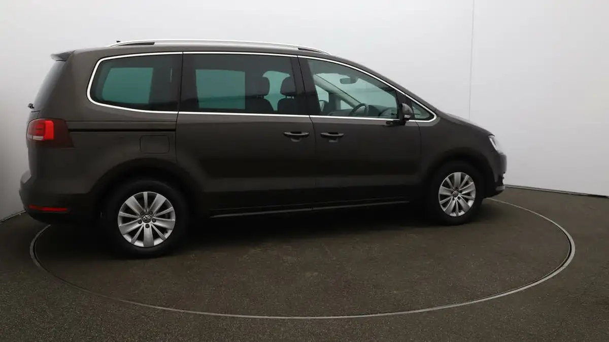 2021-volkswagen-sharan-14-tsi-se-nav-dsg-big-44