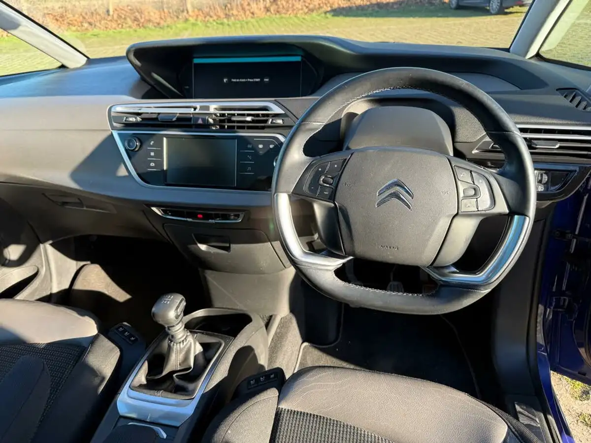 2019-citroen-c4-spacetourer-12-puretech-flair-big-17