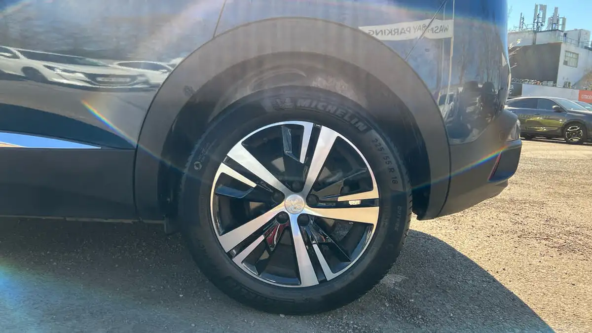 2022-peugeot-3008-suv-15-bluehdi-gt-eat8-big-14
