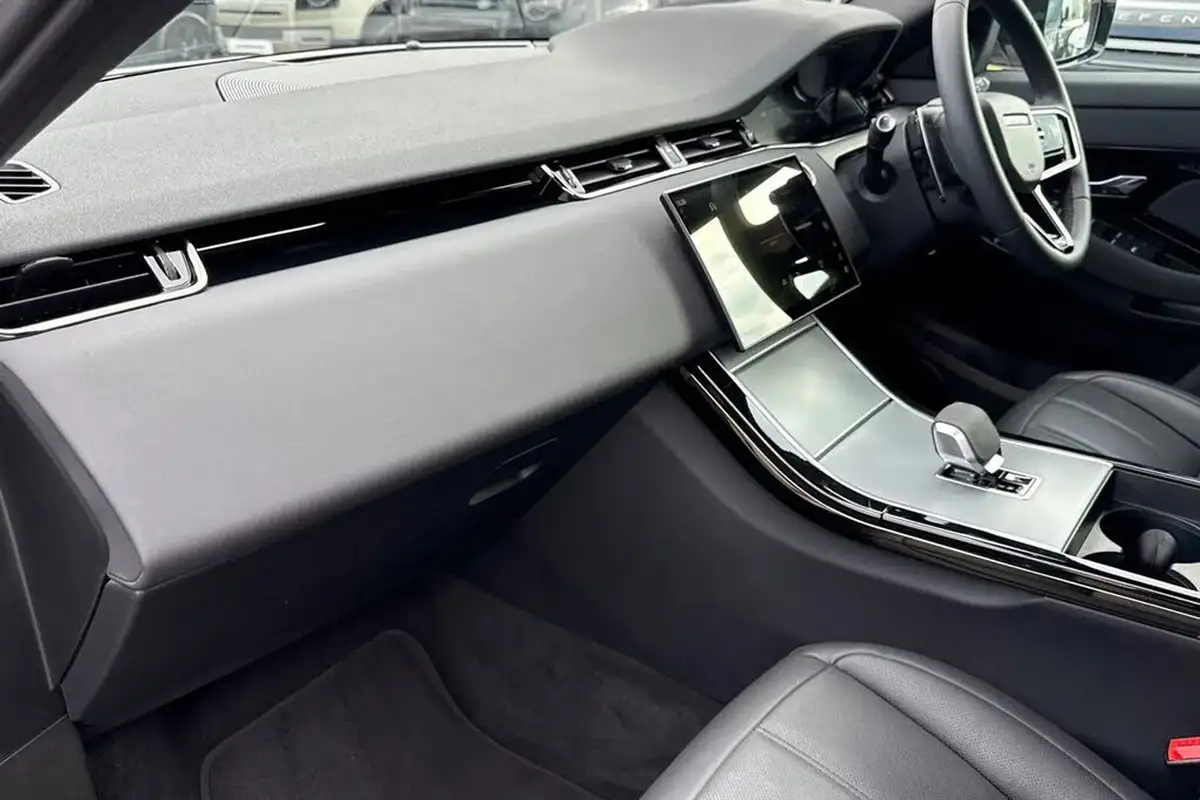 2024-land-rover-range-rover-evoque-20-d165-s-awd-auto-big-29