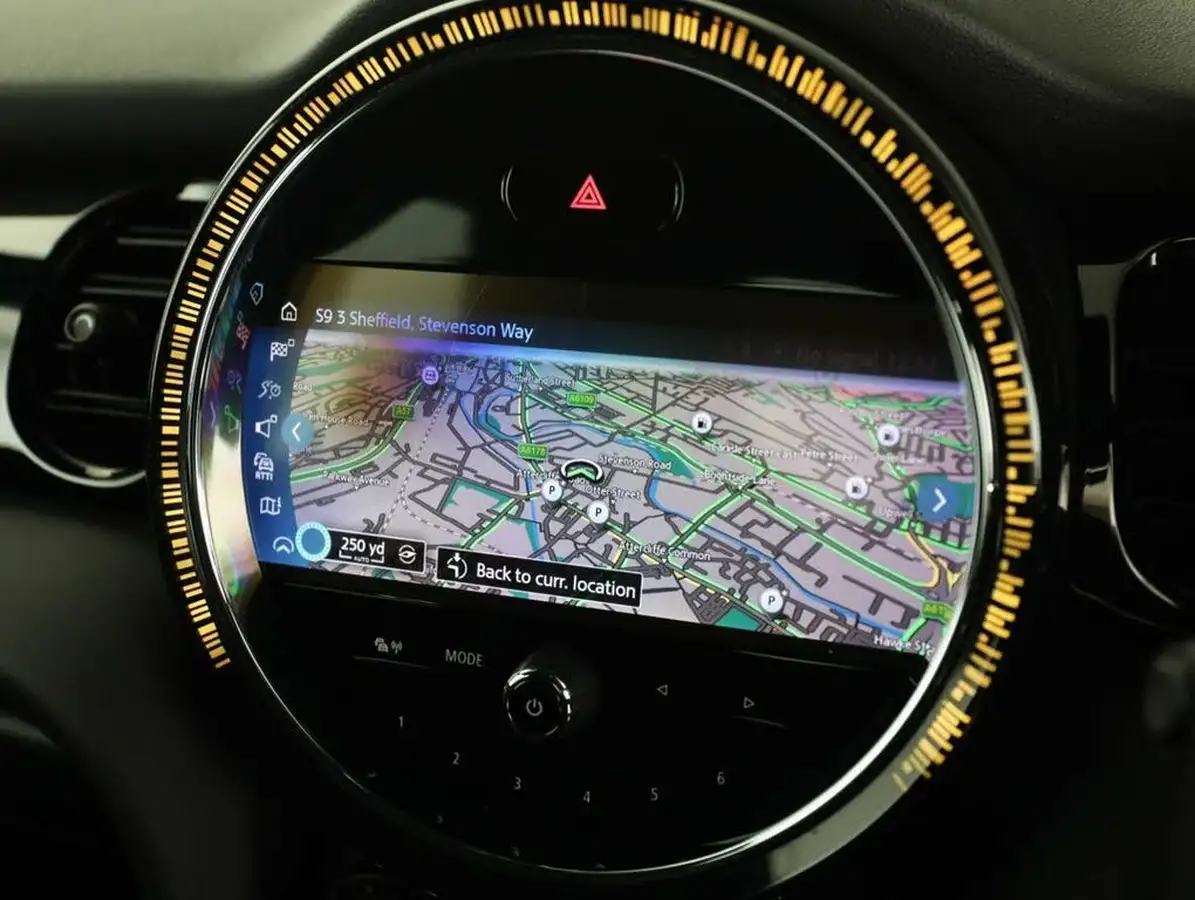 2021-mini-cooper-20-cooper-s-sport-hatchback-5d-auto-big-26