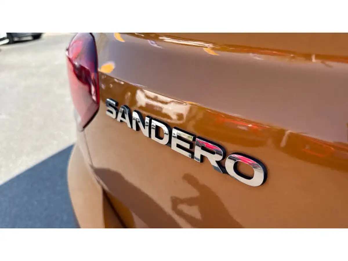 2022-dacia-sandero-stepway-10-tce-comfort-90bhp-big-13