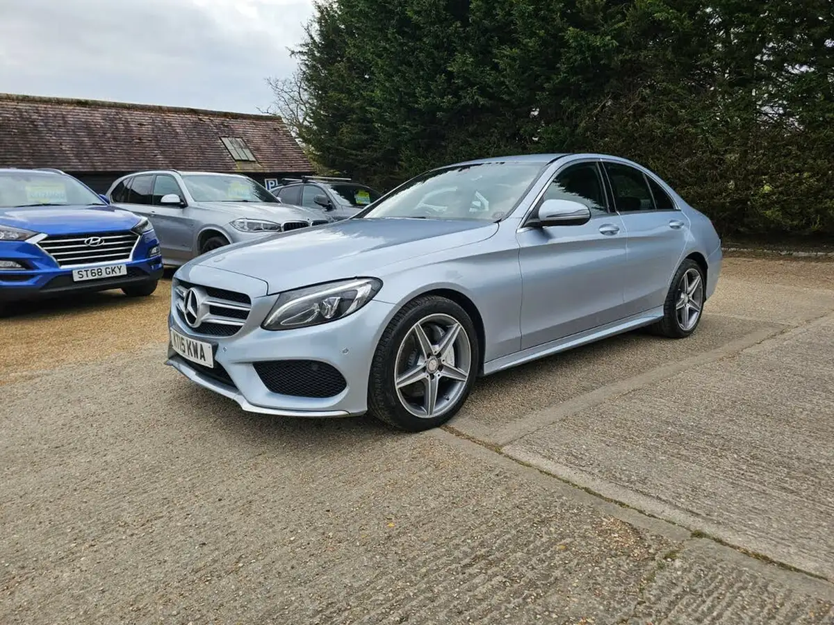 2015-mercedes-benz-c-class-21td-c300h-amg-line-ss-saloon-4d-big-7