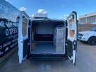 2017-renault-trafic-16dci-sl27-120-business-e6-panel-small-11