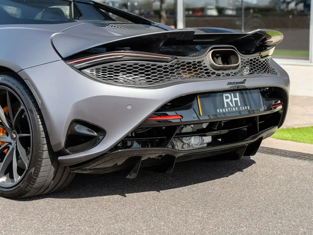 2024-mclaren-750s-40-spider-big-29