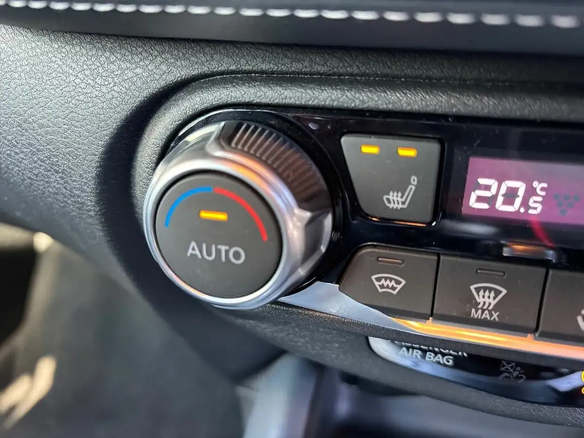 2021-nissan-juke-10-dig-t-tekna-dct-big-21