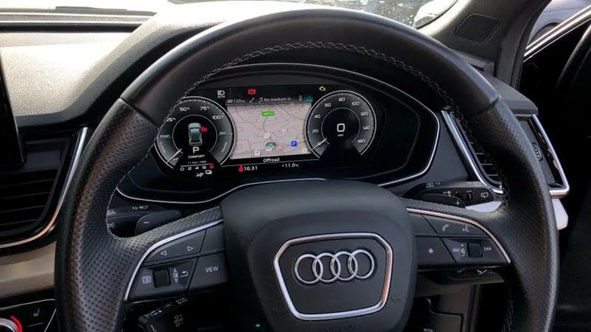 2021-audi-q5-20-55-tfsi-e-competition-station-wagon-big-28