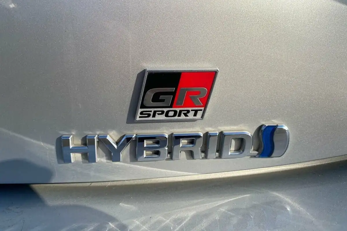 2021-toyota-corolla-20-vvt-i-gr-sport-spare-wheel-hatchback-big-21