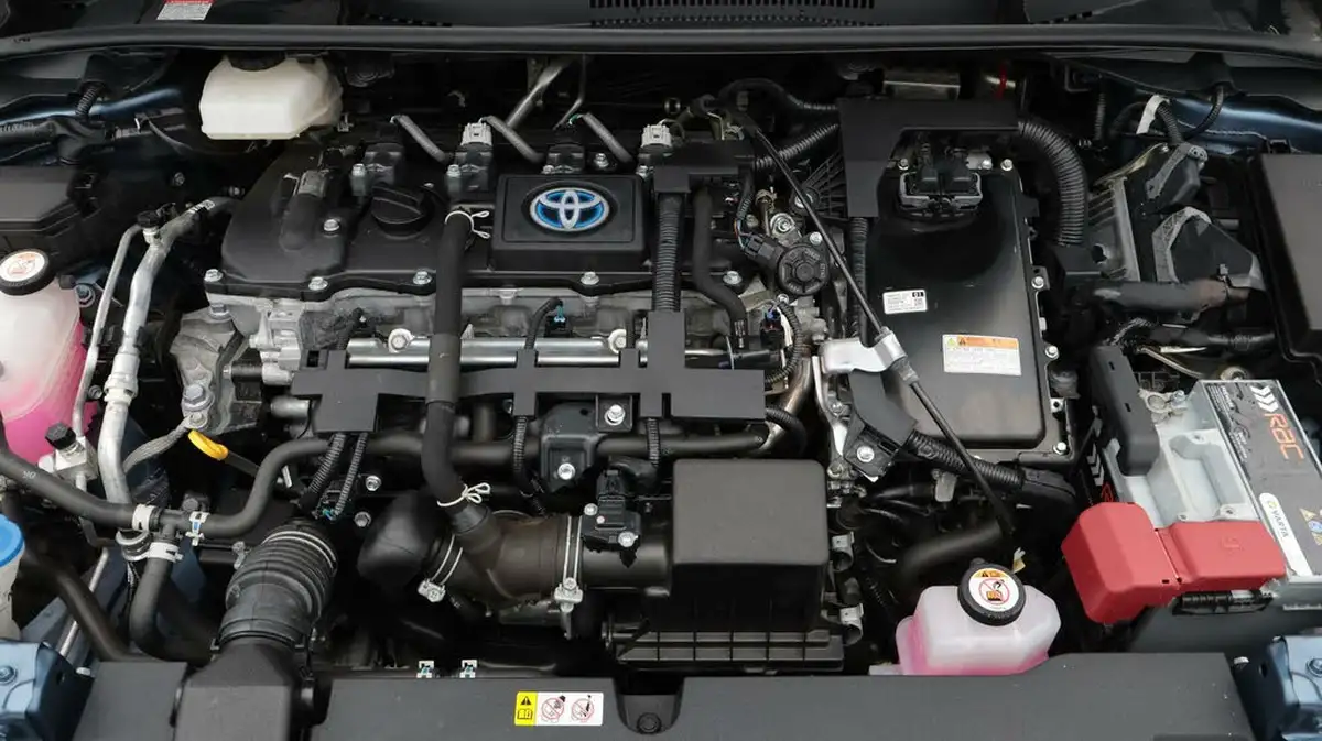 2022-toyota-corolla-18-vvt-i-icon-120bhp-spare-wheel-touring-sports-5d-big-18