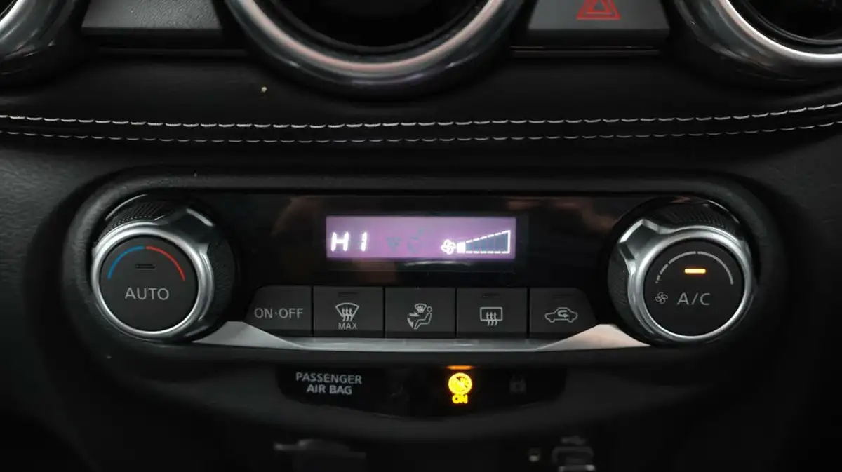 2023-nissan-juke-10-dig-t-n-connecta-big-12