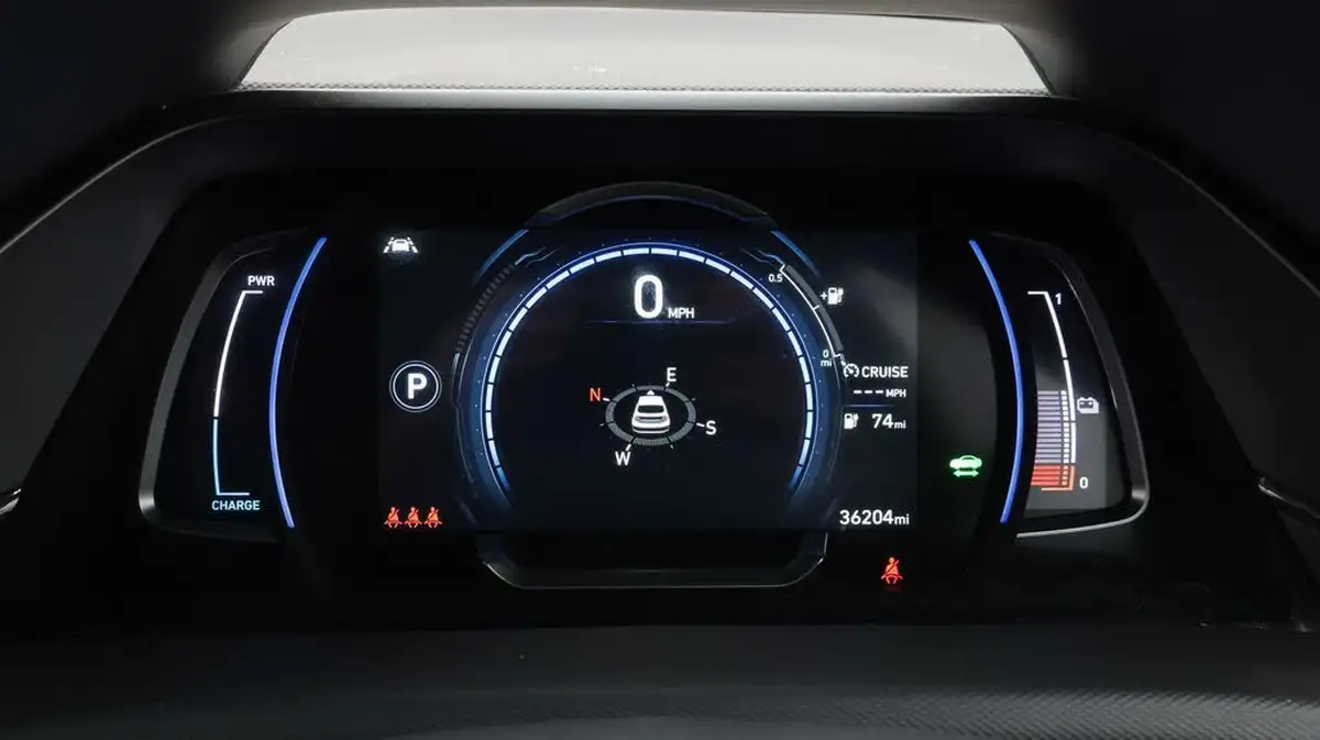 2021-hyundai-ioniq-e-premium-electric-100kw-big-10