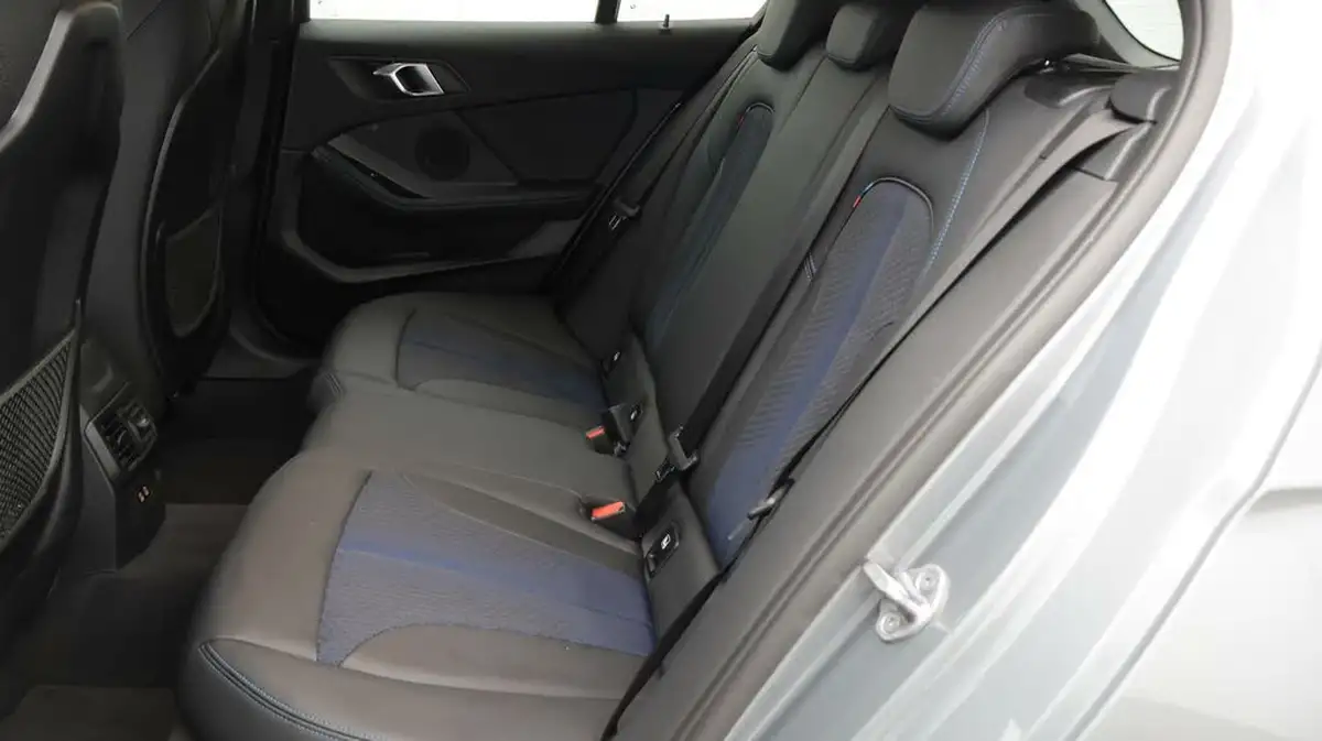 2023-bmw-1-series-15-118i-m-sport-lcp-dct-big-16