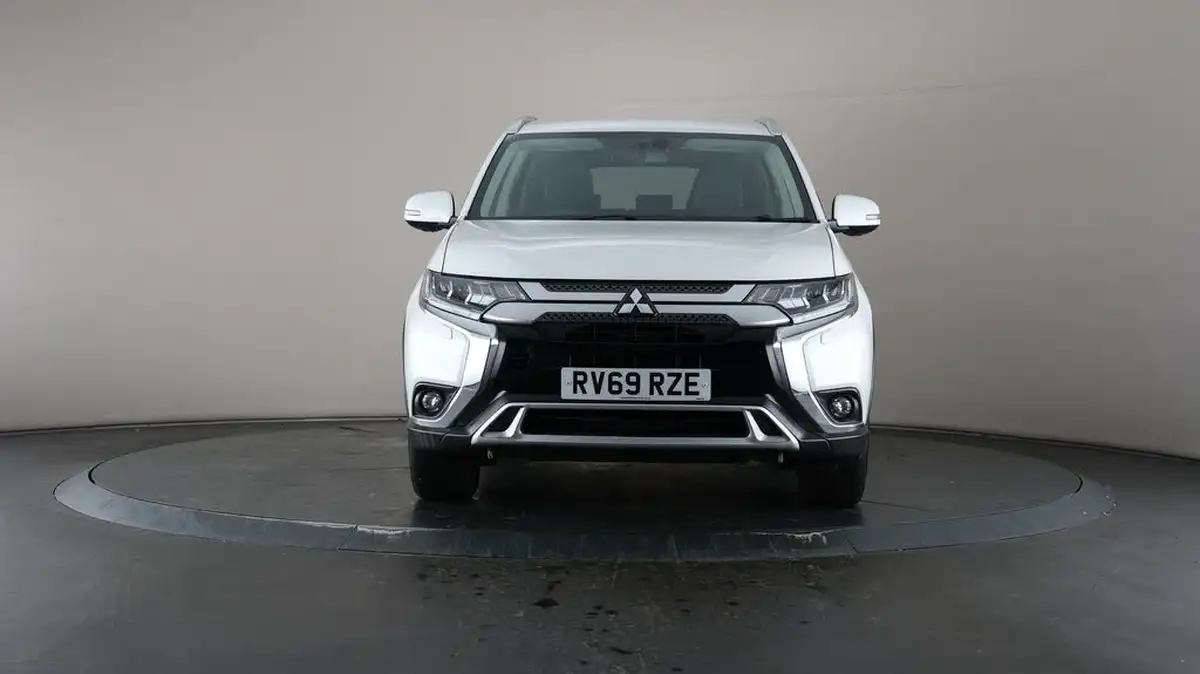 2019-mitsubishi-outlander-20-exceed-big-2