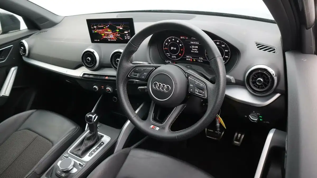 2023-audi-q2-15-35-tfsi-s-line-tronic-big-9