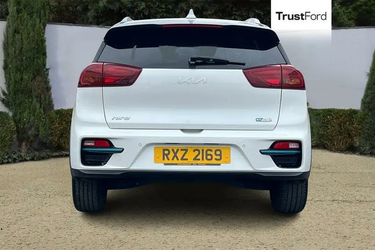 2022-kia-e-niro-ev-2-134bhp-39-big-6