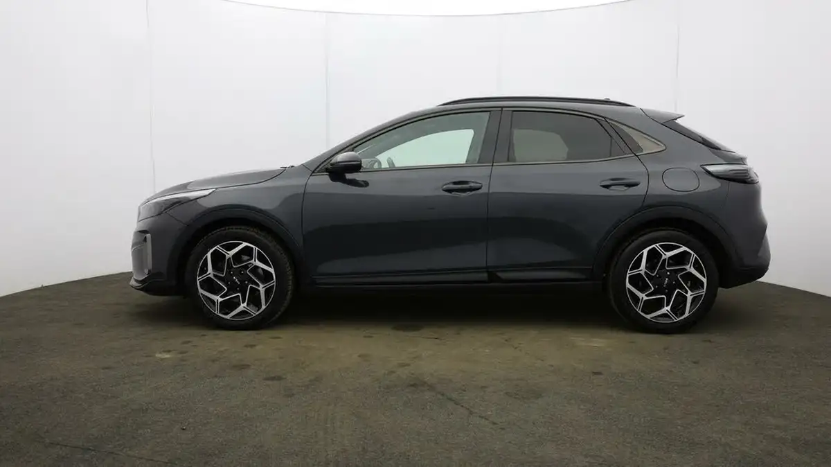 2023-kia-xceed-15-t-gdi-gt-line-s-158bhp-big-3