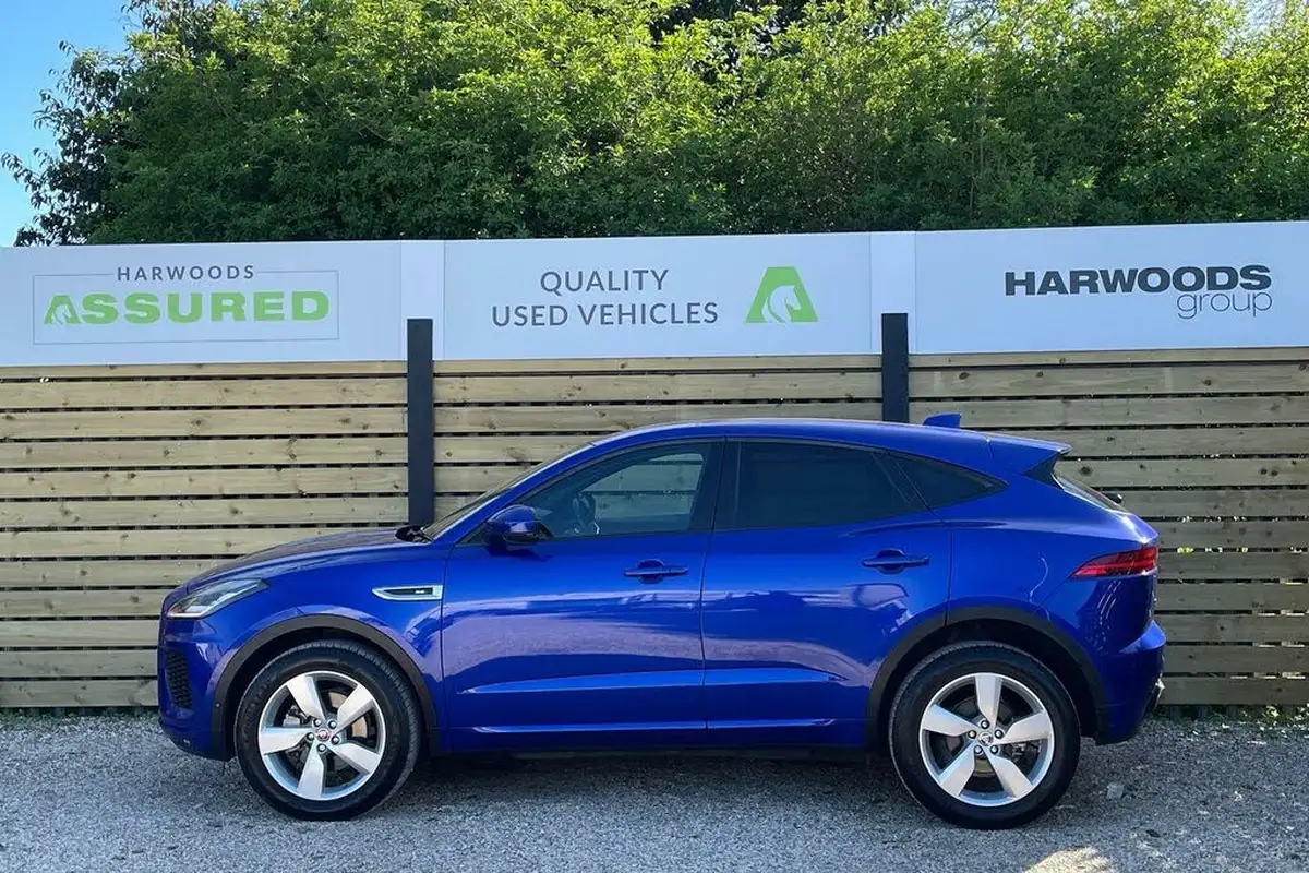 2019-jaguar-e-pace-20-i4d-r-dynamic-se-180ps-awd-auto-big-9