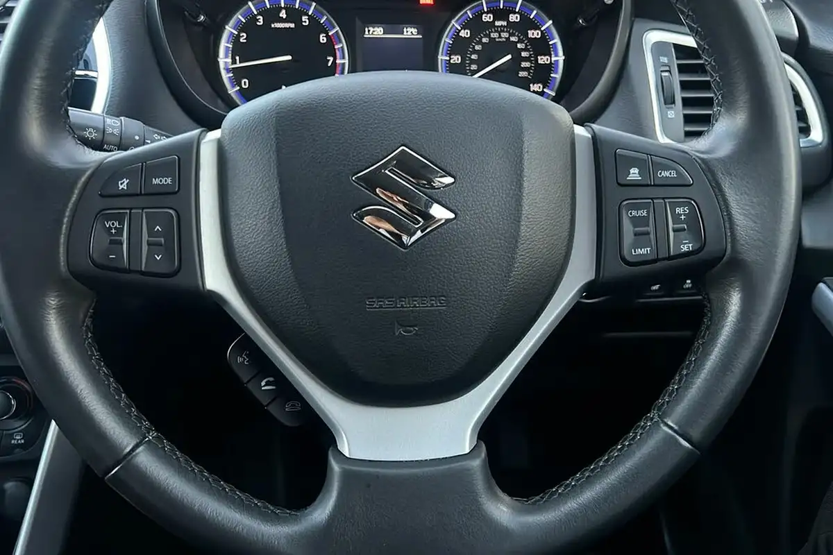 2021-suzuki-s-cross-14-boosterjet-sz-t-big-16