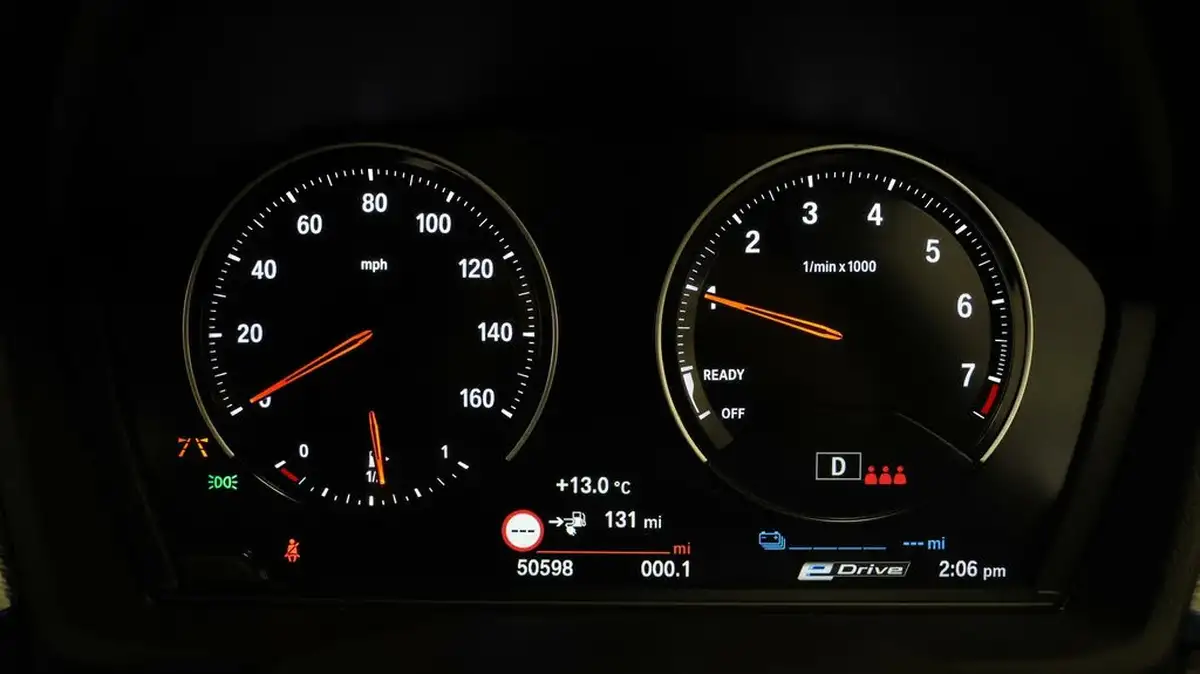 2022-bmw-x1-15-xdrive-25e-phev-m-sport-big-9