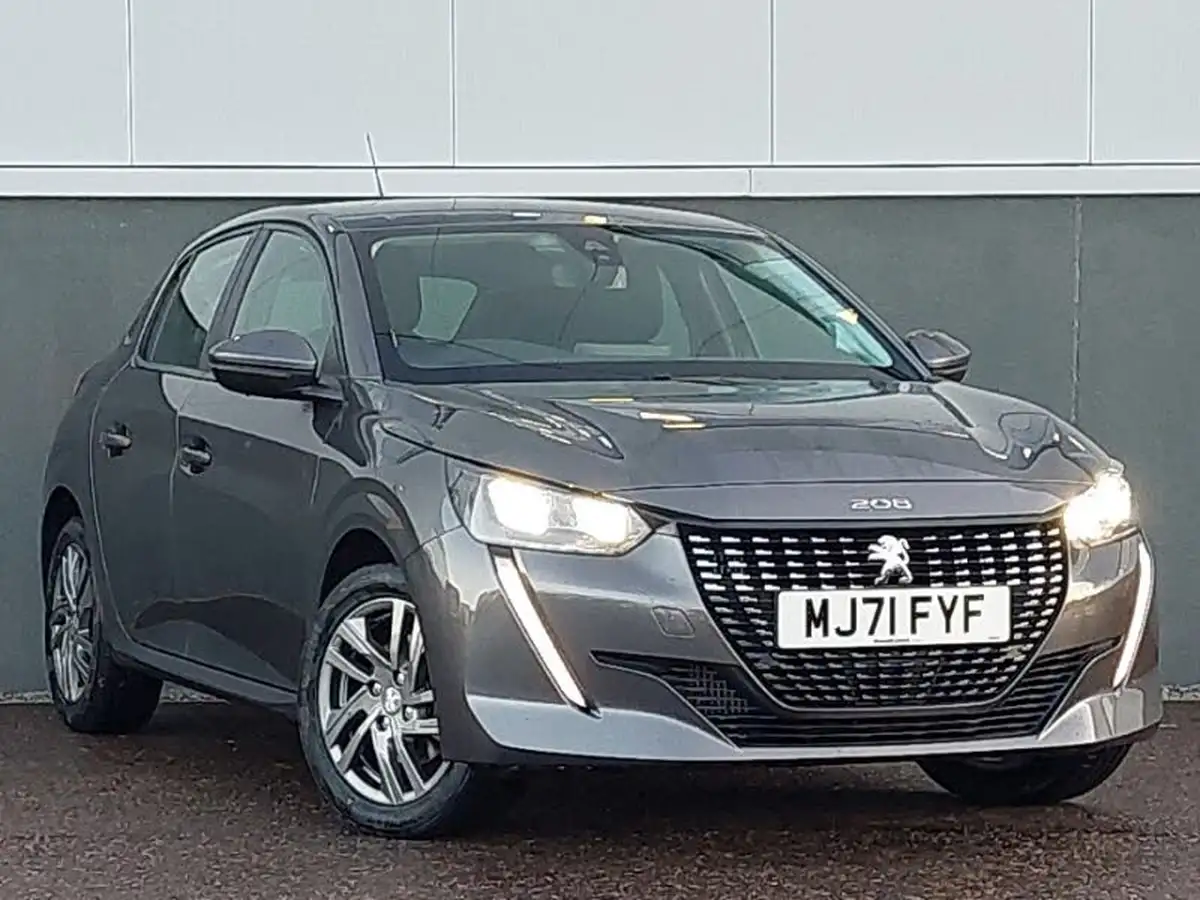2021-peugeot-208-12-puretech-active-premium-100bhp-eat8-big-0