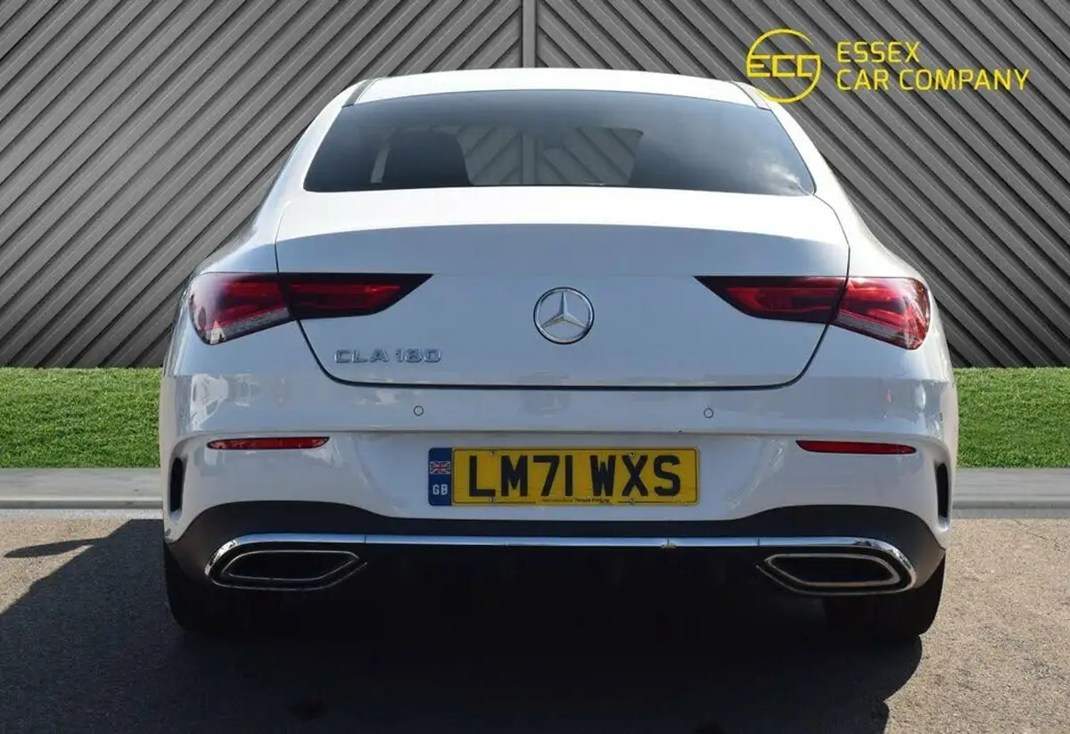 2021-mercedes-benz-cla-13-cla-180-amg-line-premium-plus-coupe-4d-big-10