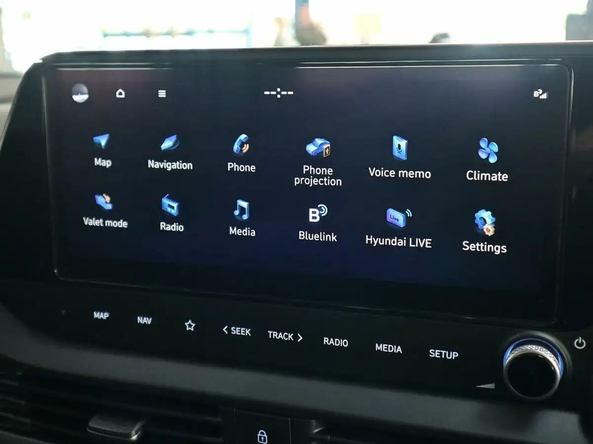 2023-hyundai-bayon-10-t-gdi-premium-120ps-big-29