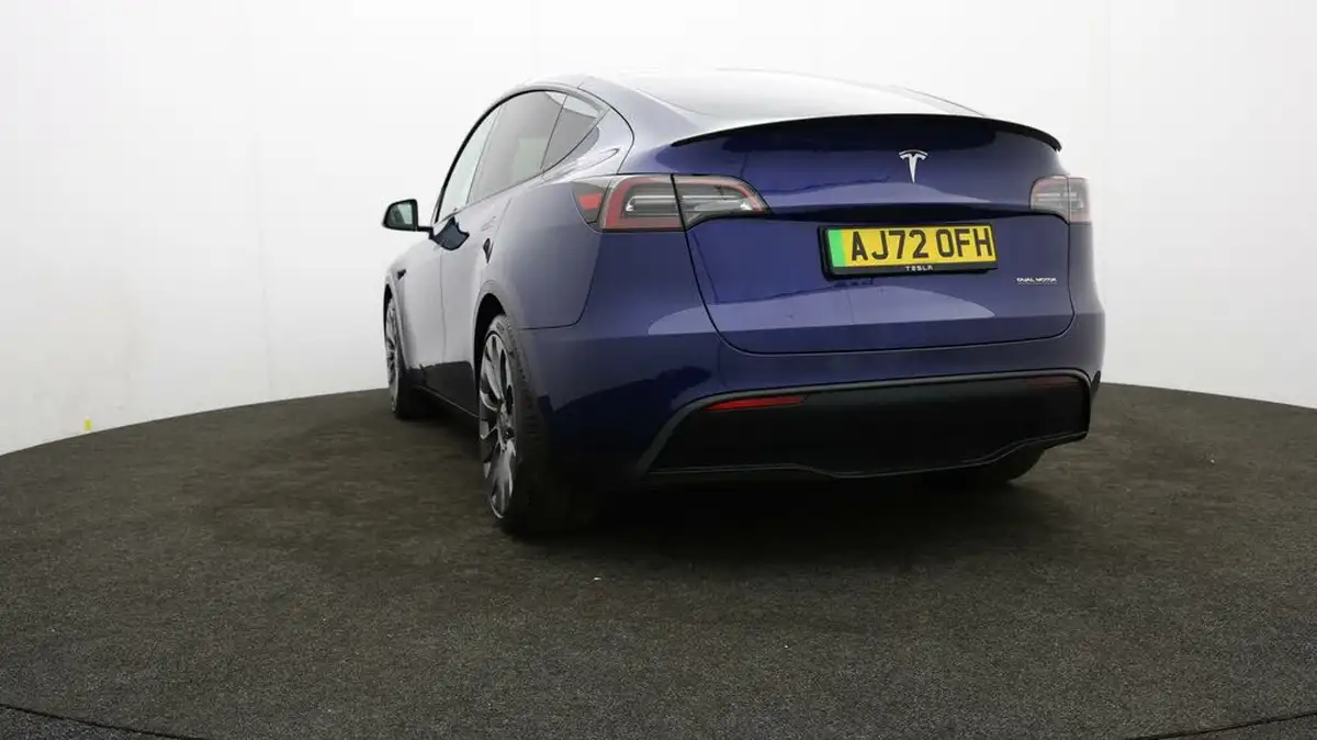 2022-tesla-model-y-e-performance-big-74
