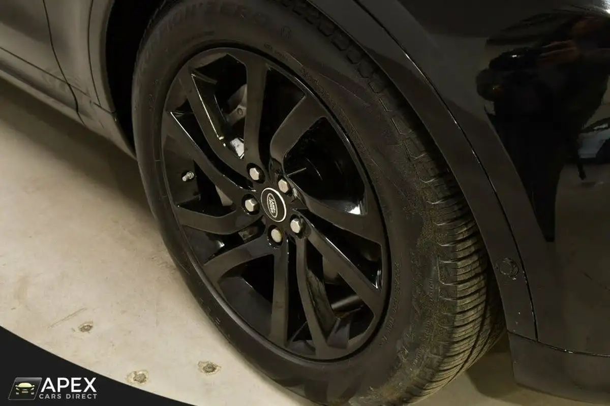 2020-land-rover-discovery-30-sd6-landmark-big-34