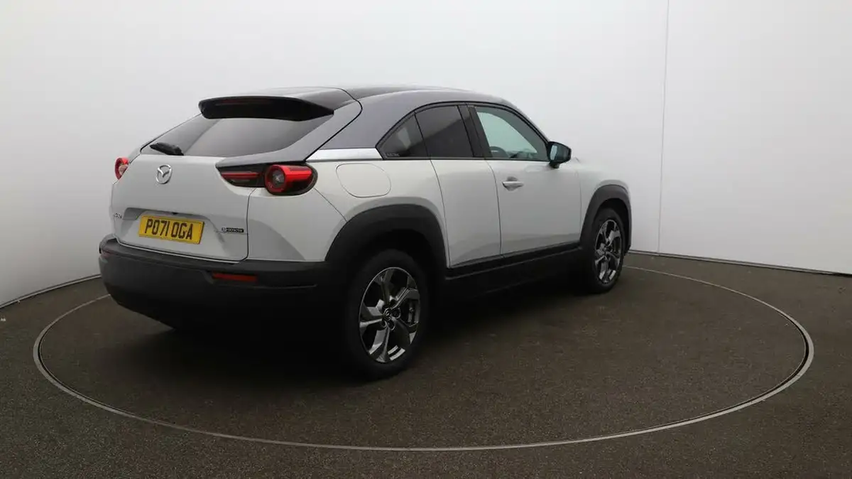 2021-mazda-mx-30-e-first-edition-big-7