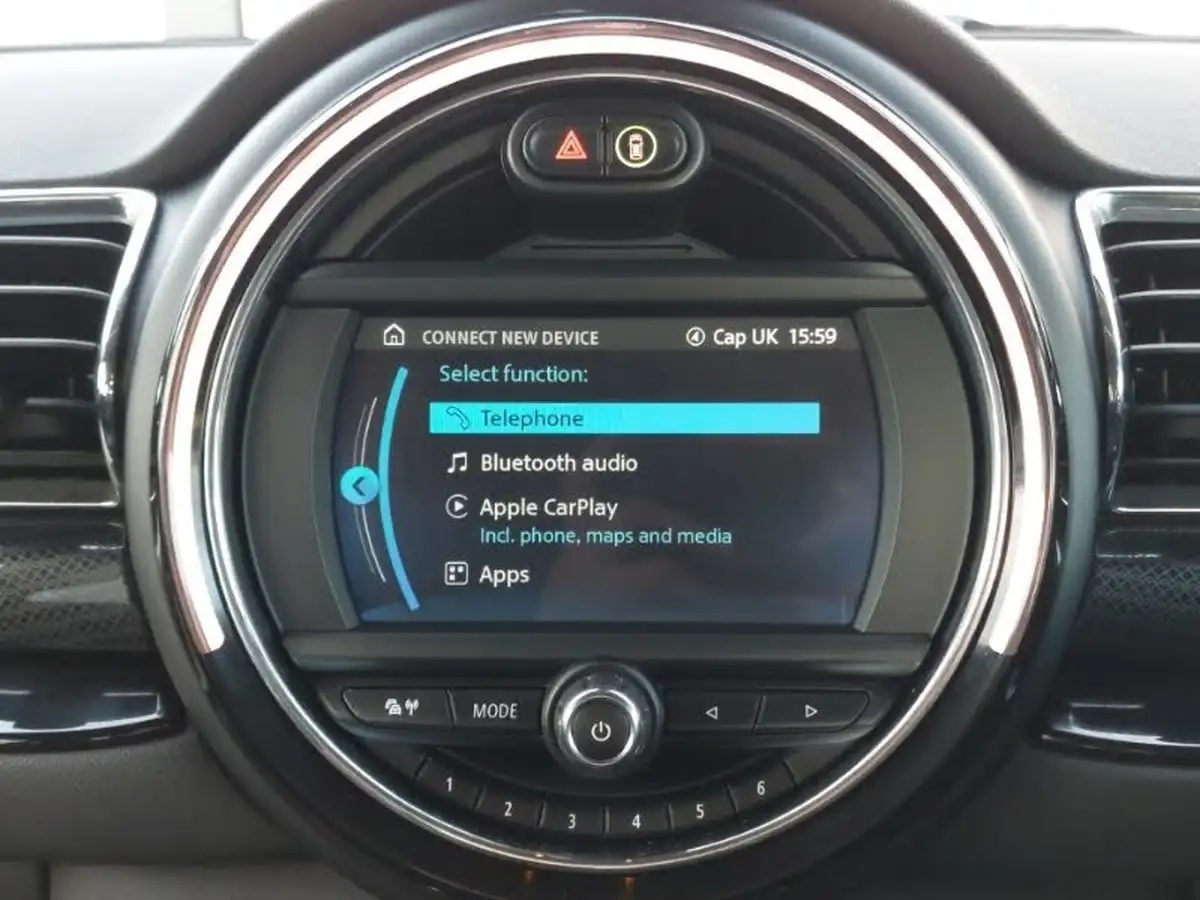 2019-mini-clubman-15-cooper-exclusive-big-13
