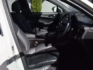 2022-porsche-macan-20-small-16