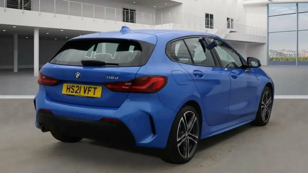 2021-bmw-1-series-15td-116d-m-sport-lcp-big-6