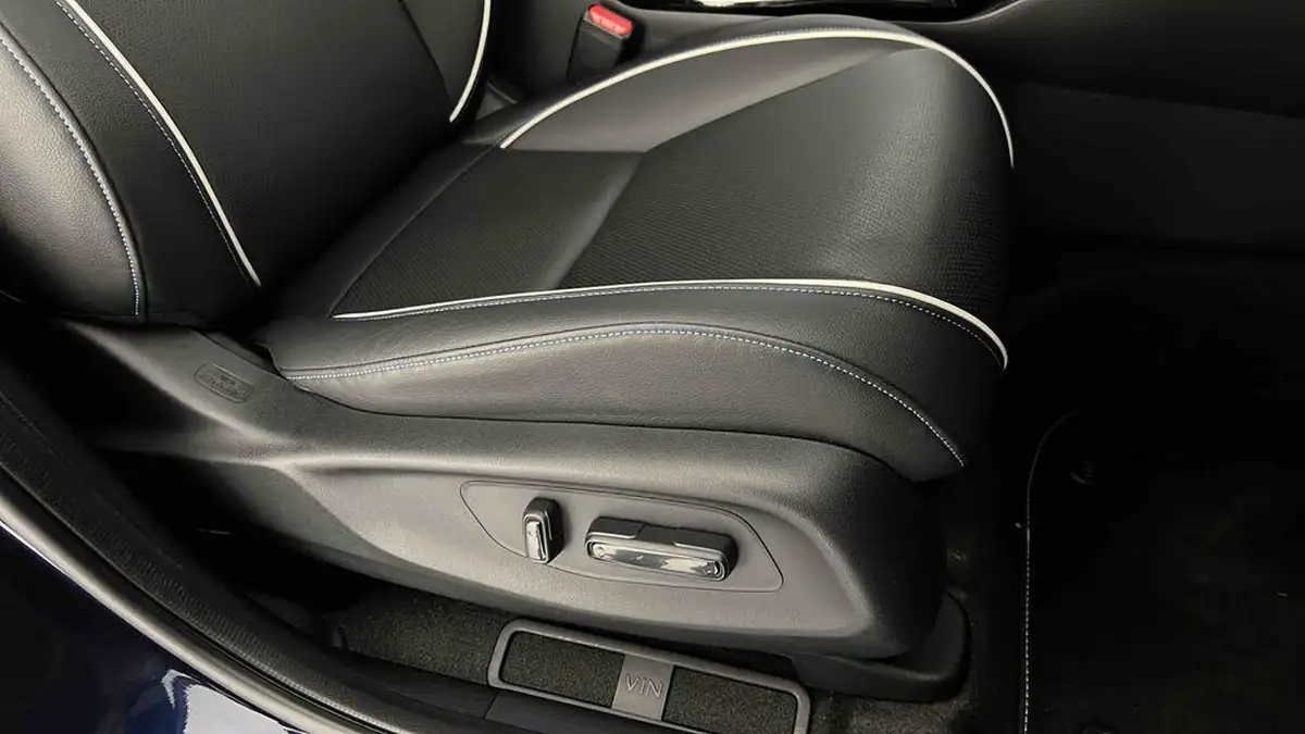 2024-honda-eny1-e-advance-big-27