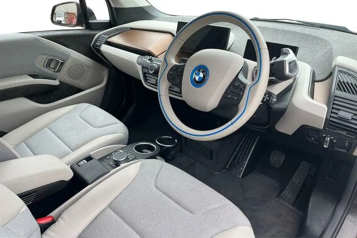 2020-bmw-i3-e-120-ah-big-8