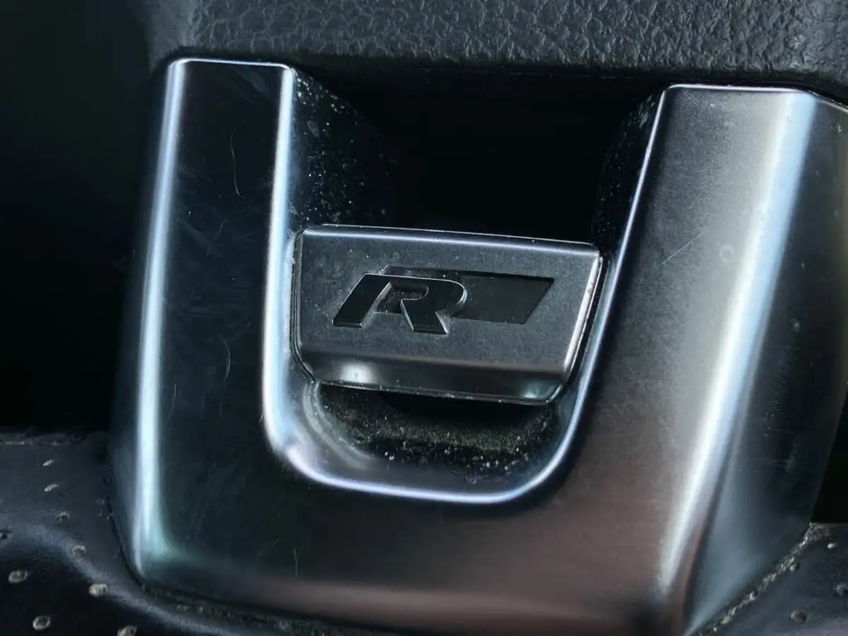 2015-volkswagen-tiguan-20tdi-r-line-177ps-4motion-r-line-bmt-ss-dsg-big-30