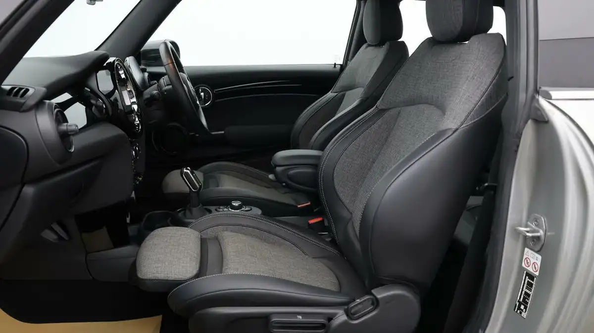 2023-mini-cooper-e-cooper-s-2-big-13