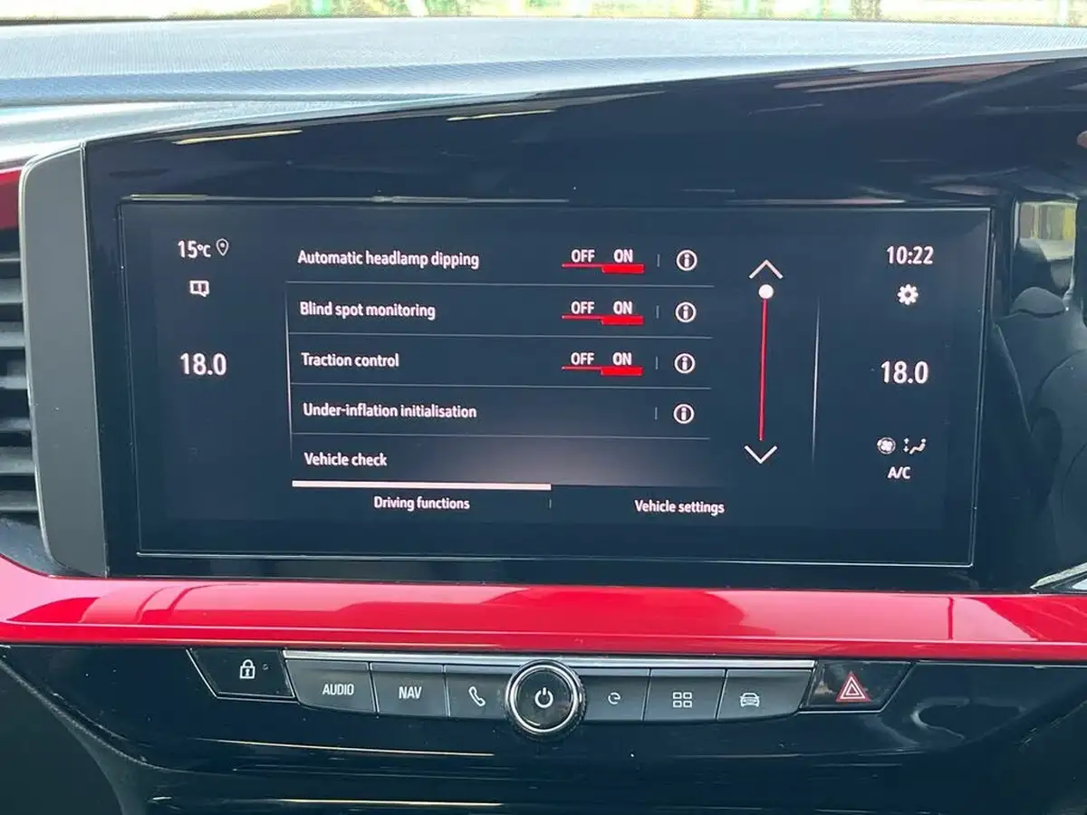 2022-vauxhall-mokka-e-sri-premium-big-20