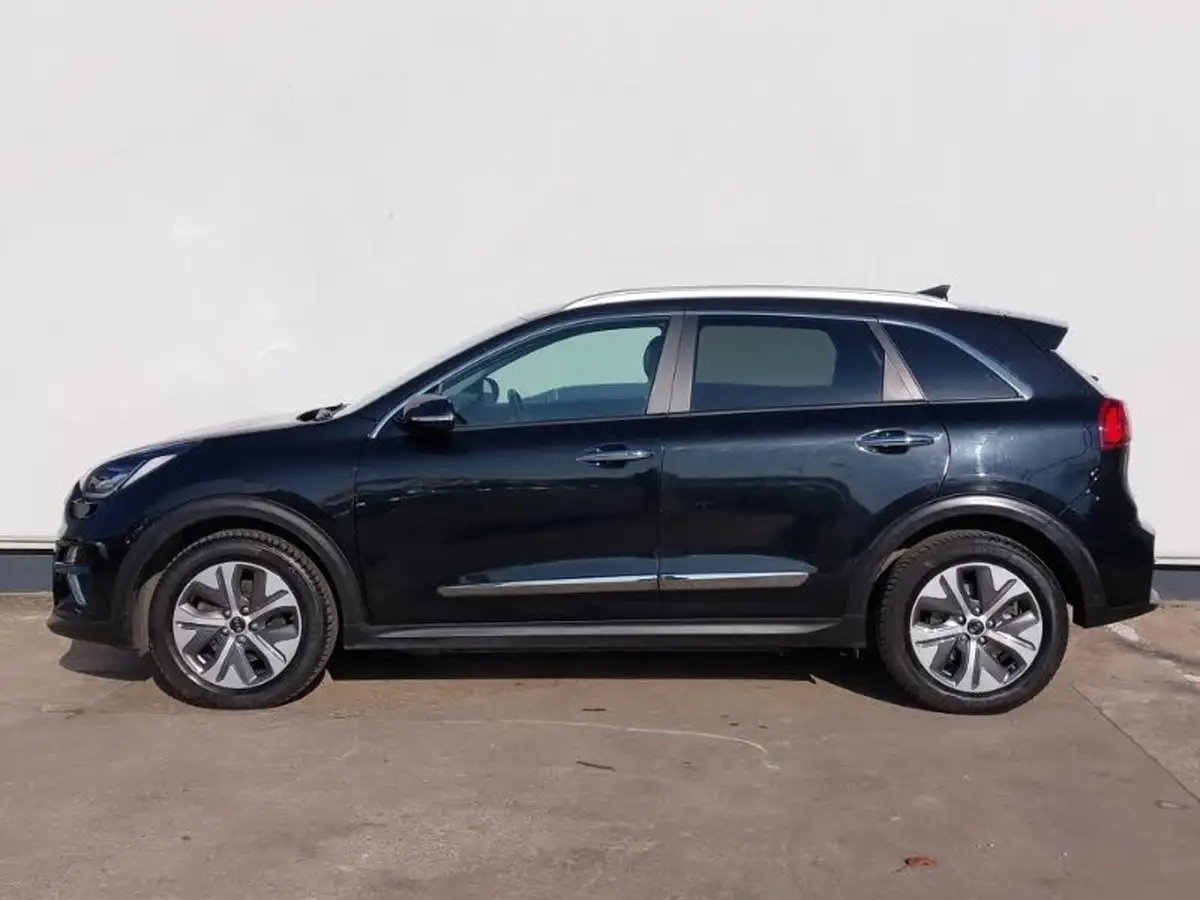 2020-kia-e-niro-ev-4-big-3
