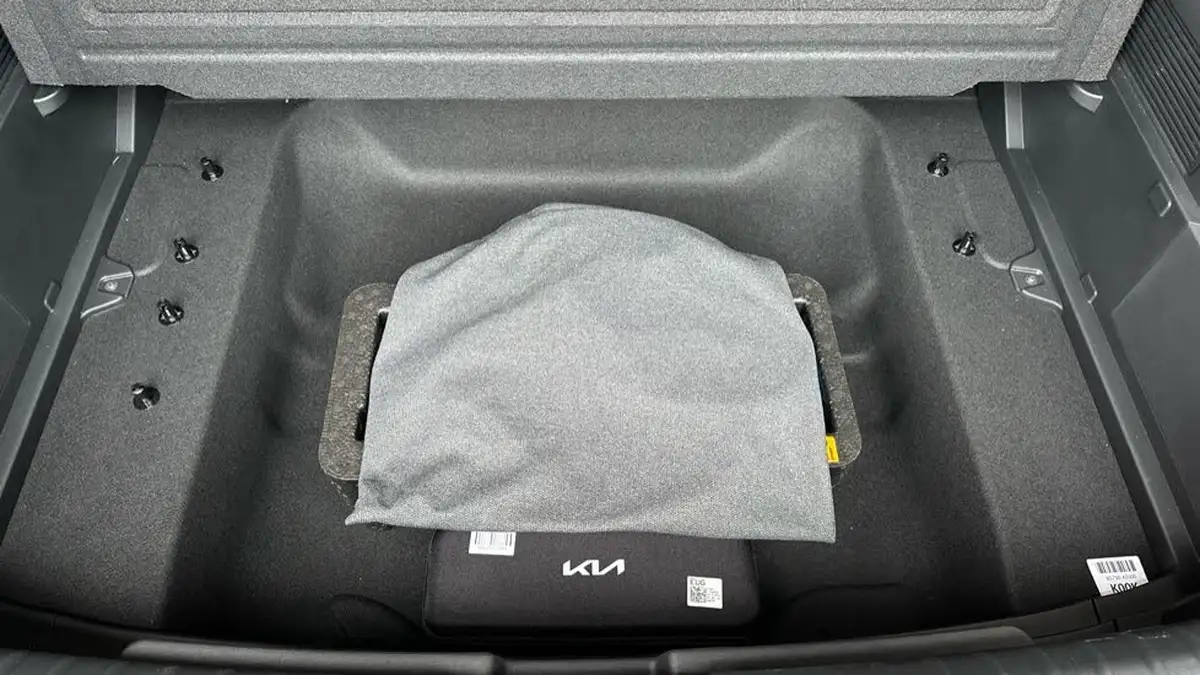 2024-kia-niro-ev-e-4-big-29